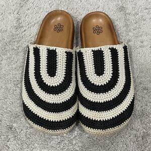 The Sak Bolinas Crochet Clog Womens Size 7 Black Ivory Wave Stripe Slip On